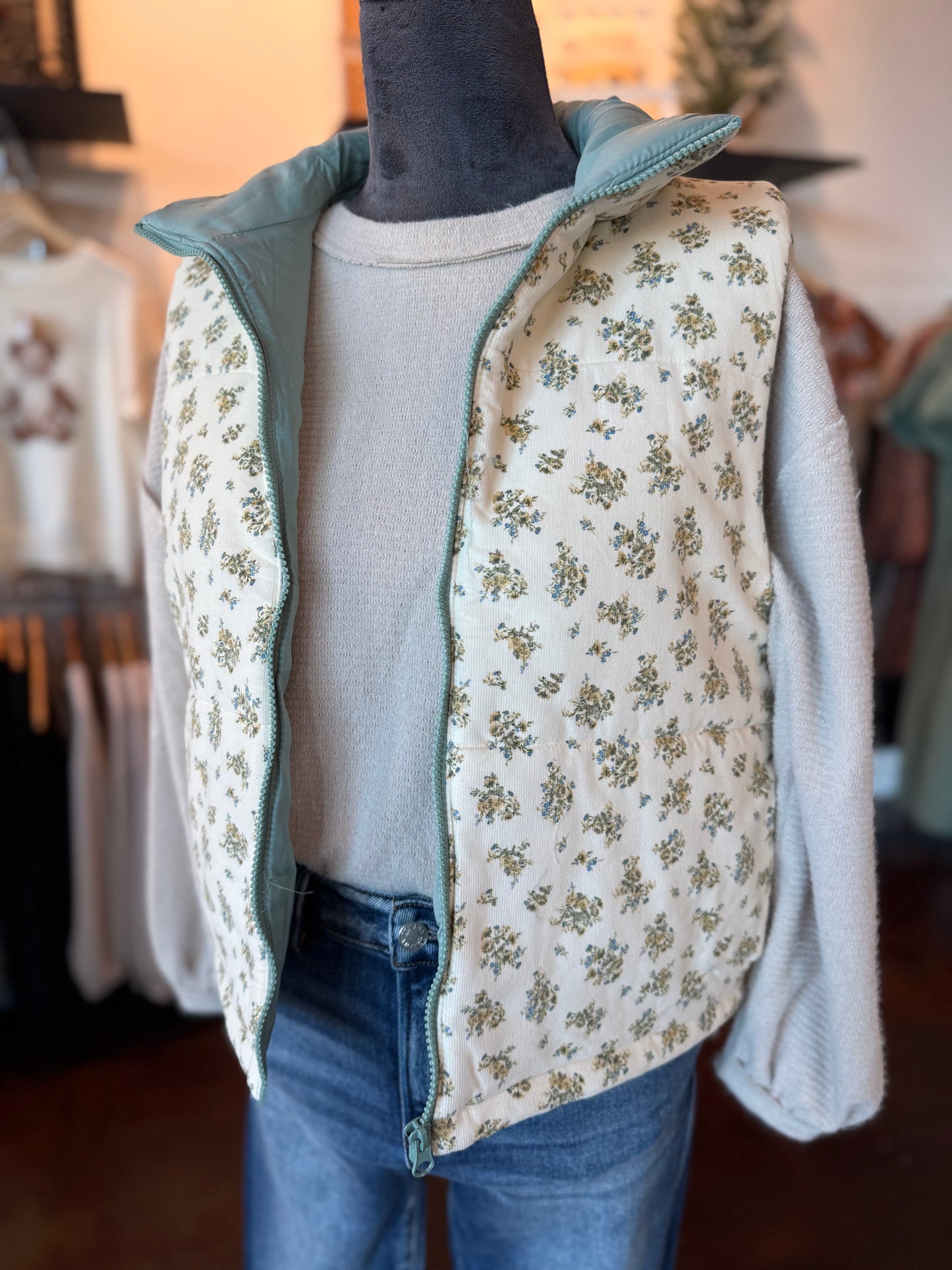 Floral Zip-up Puffer Vest