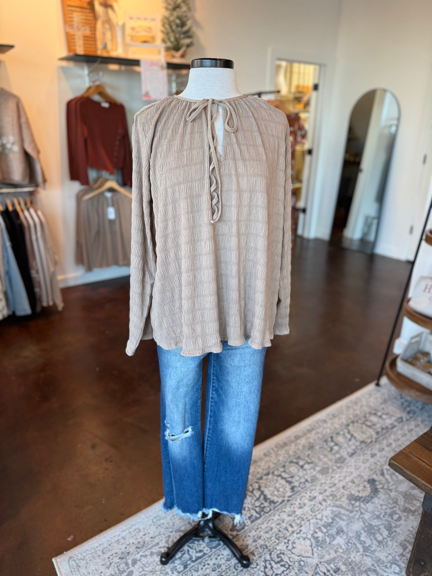 Front Tie Long Sleeve Top (Plus)