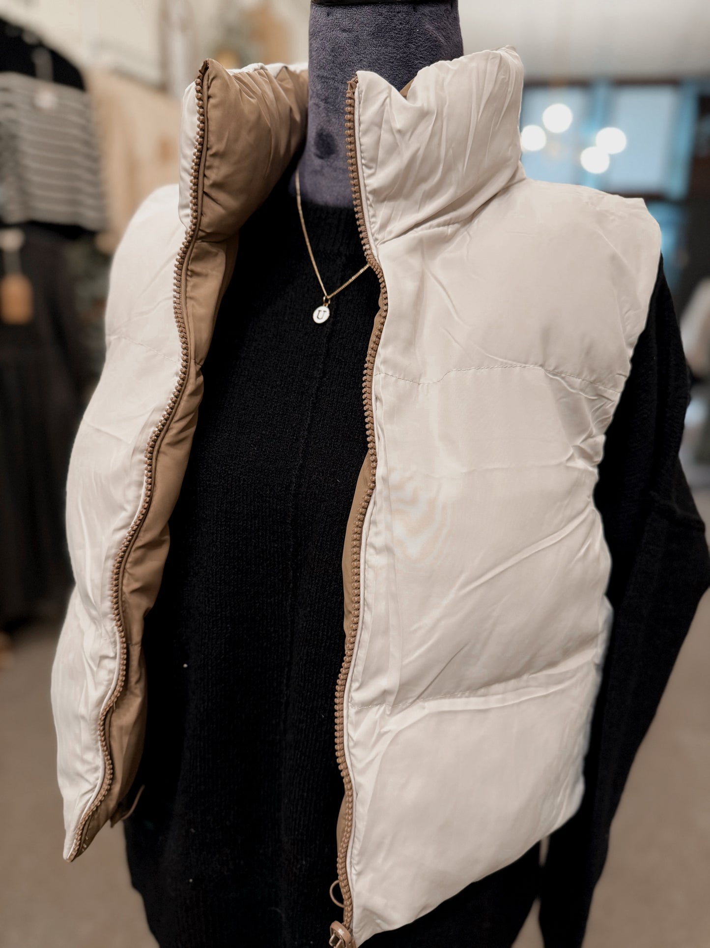 Reversible Puffer Vest - Light Mocha